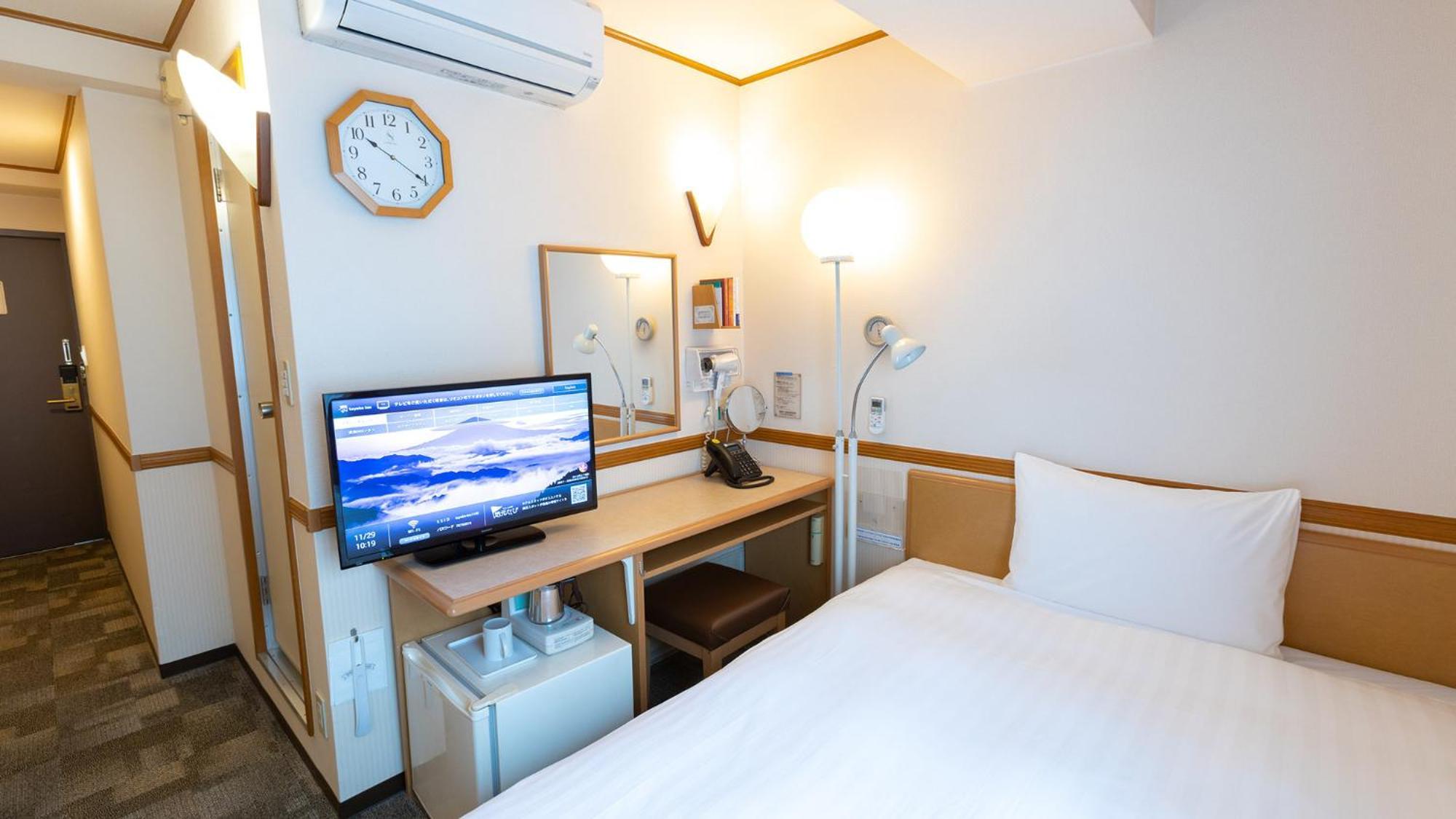 Toyoko Inn Kobe Sannomiya-Eki Higashi Chambre photo