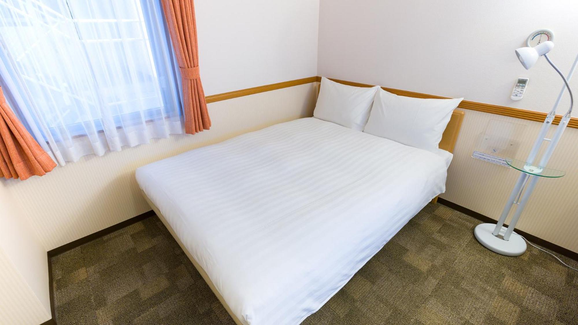 Toyoko Inn Kobe Sannomiya-Eki Higashi Chambre photo